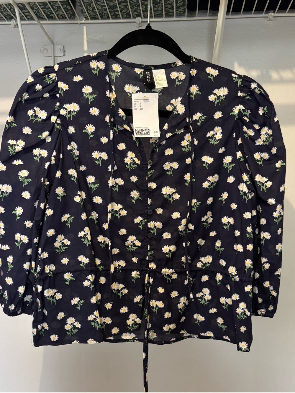 H&M Navy Floral Tie Front Cotton Top Size Small